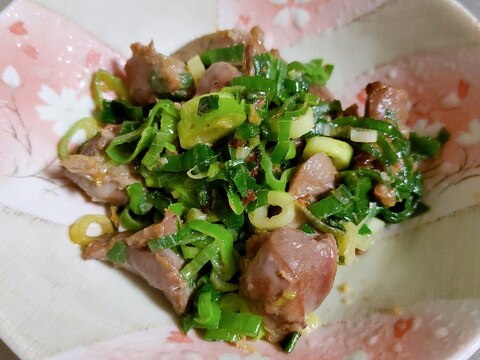 砂肝(砂ずり)のにんにくごま油炒め☆洗い物少ない♪